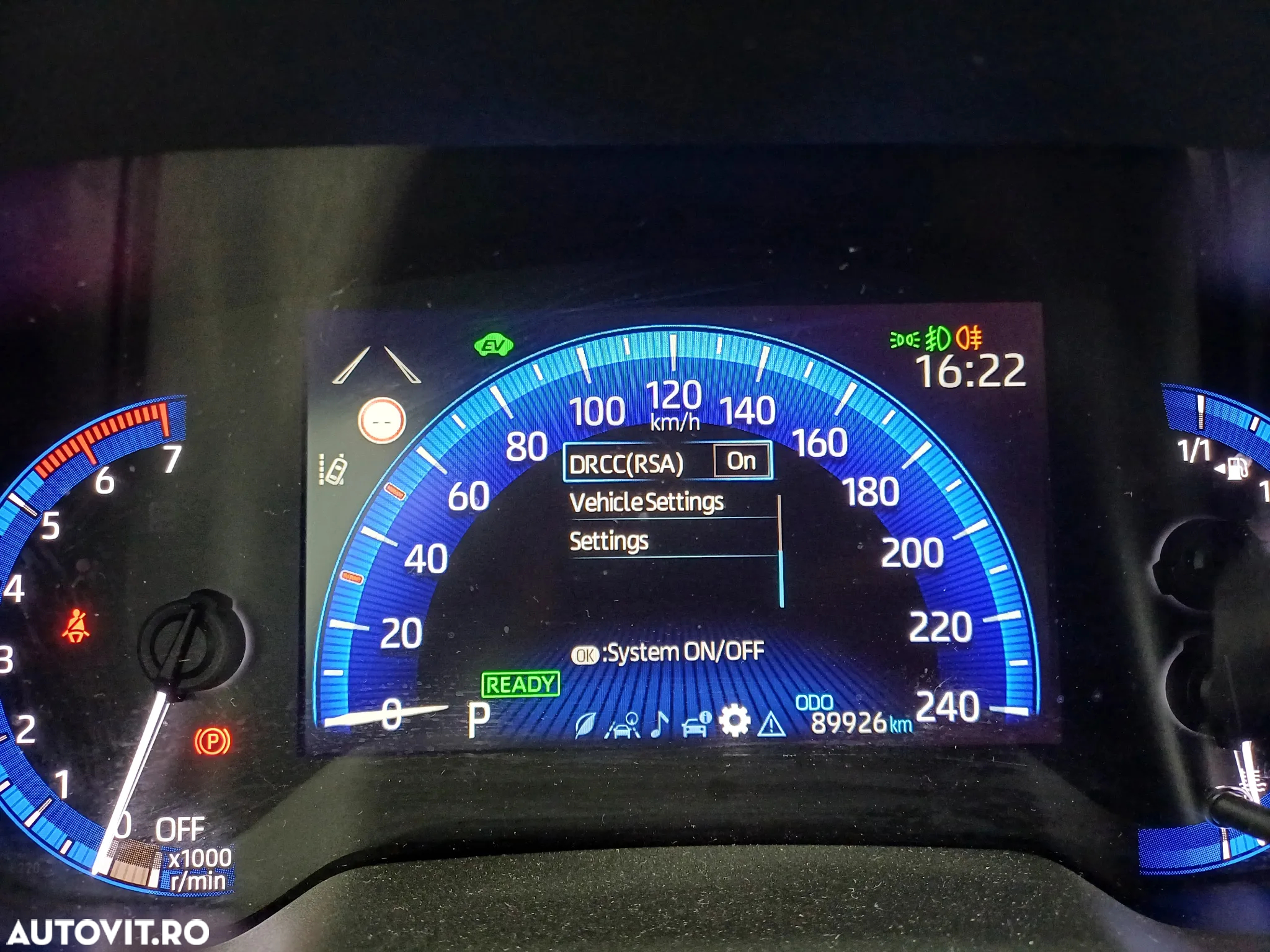 Toyota Corolla 1.8 HSD Exclusive interior Negru - 24