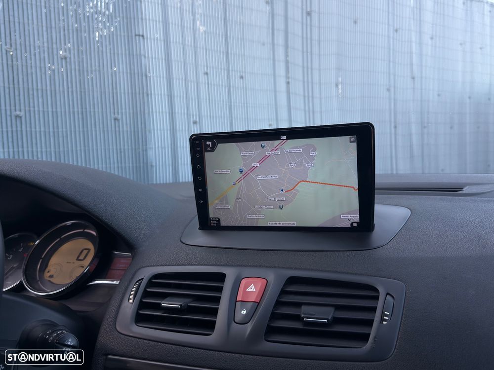 Renault Mégane Sport Tourer 1.5 dCi Dynamique S CO2 Champion — fotografia 10