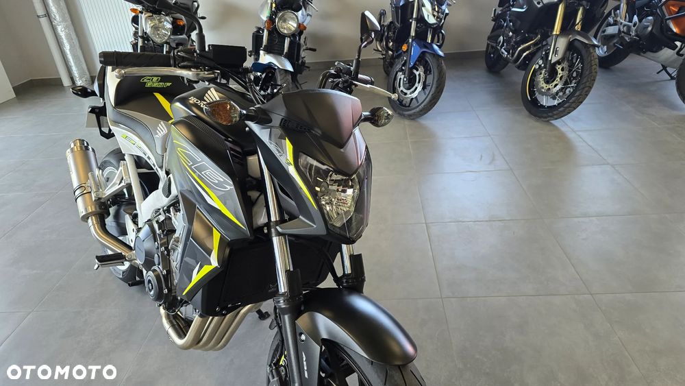 Honda CB - 31