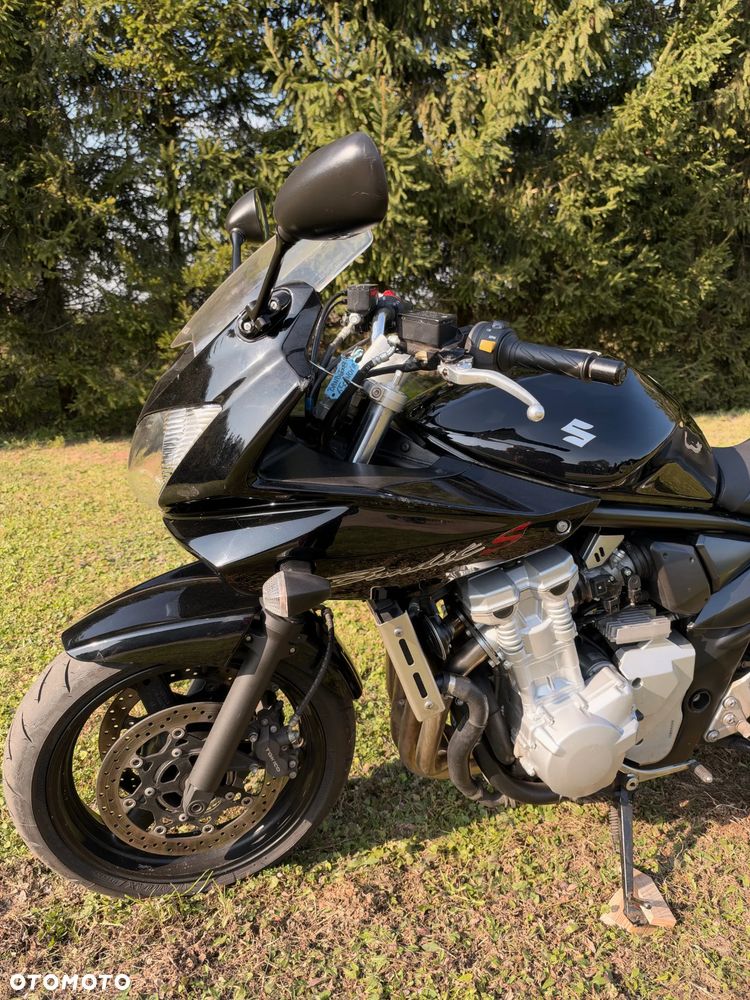 Suzuki Bandit - 30