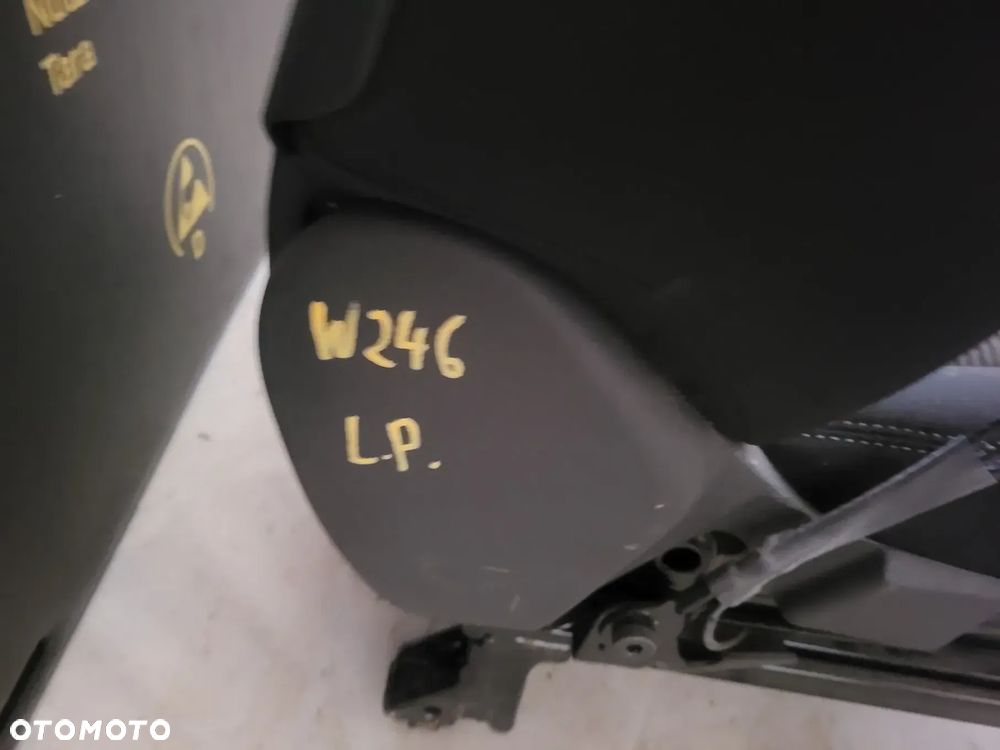 BMW | MERCEDES FOTEL / KANAPA  SERIA 5 / SERIA 3 / SERIA 2  W-246, B-KLASA - 29