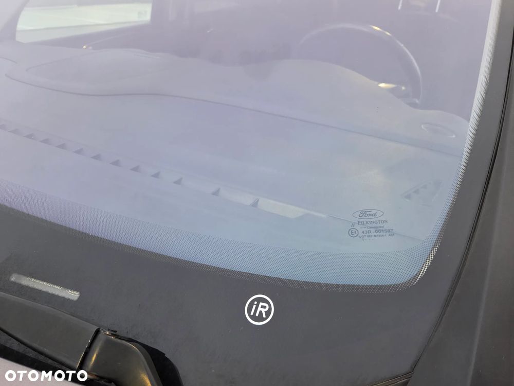 Ford S-Max 2.0 TDCi DPF Titanium X - 18