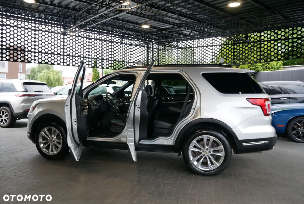 Ford Explorer - 6
