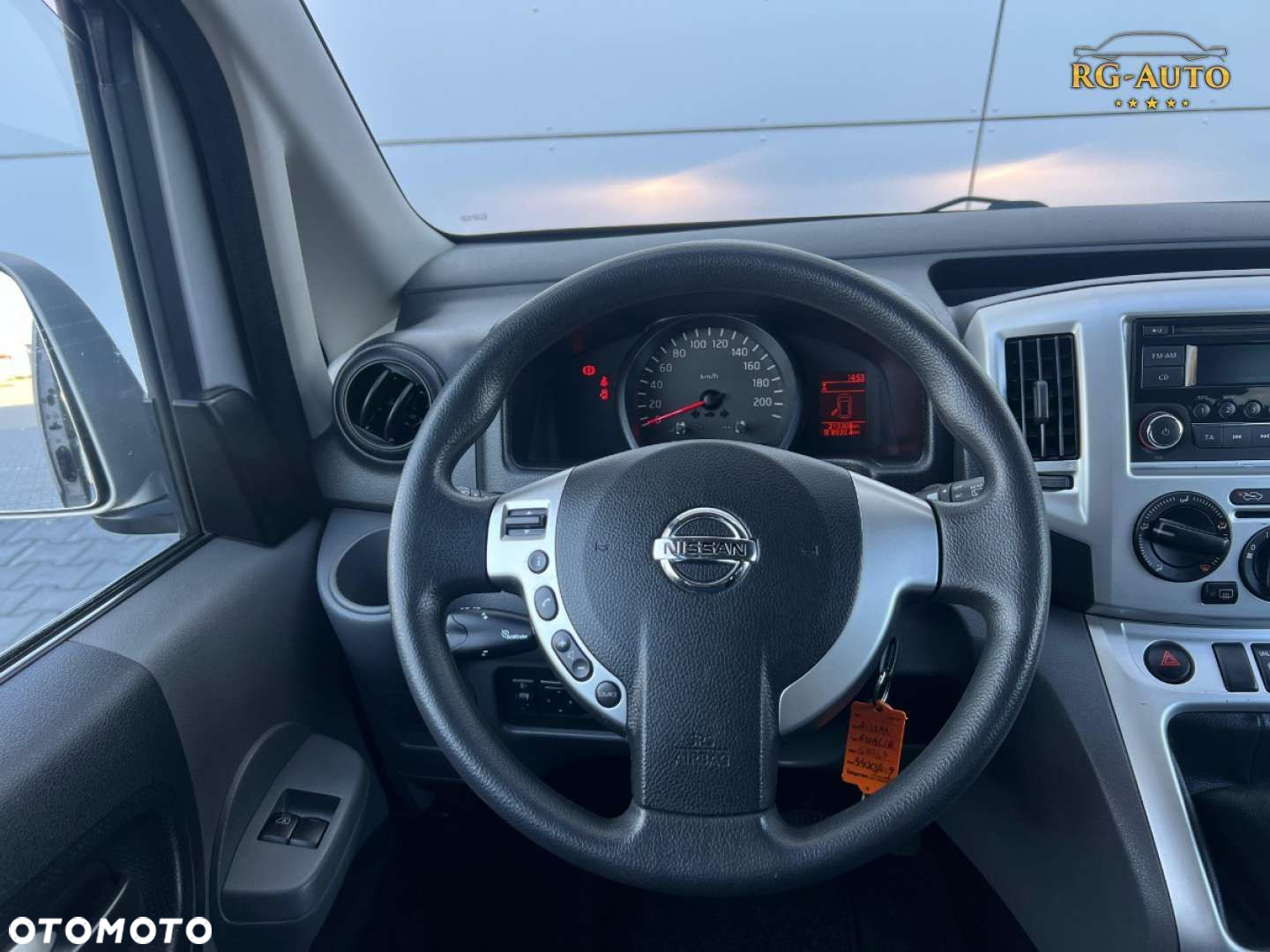 Nissan NV200 - 36