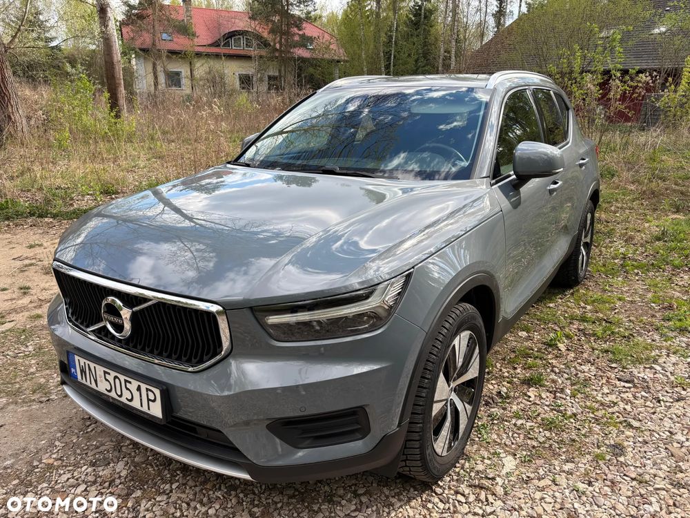 Volvo XC 40 T3 Momentum - 1