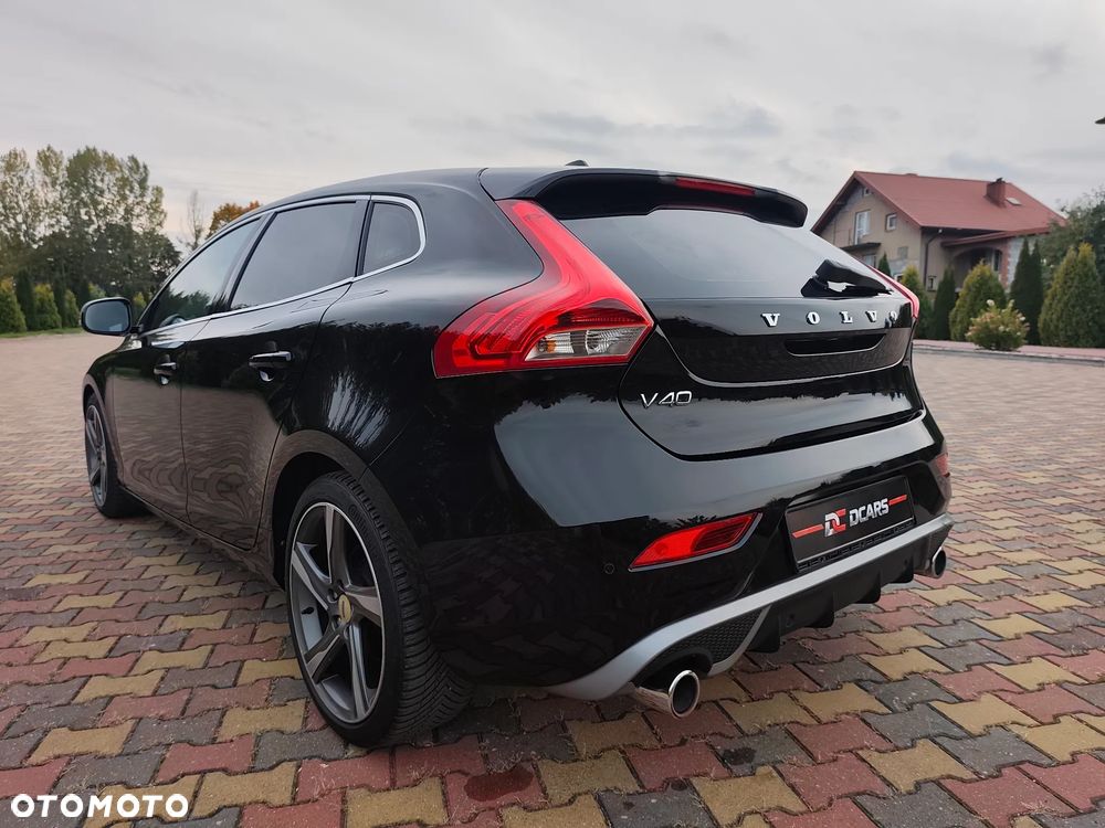 Volvo V40 D2 R Design - 27