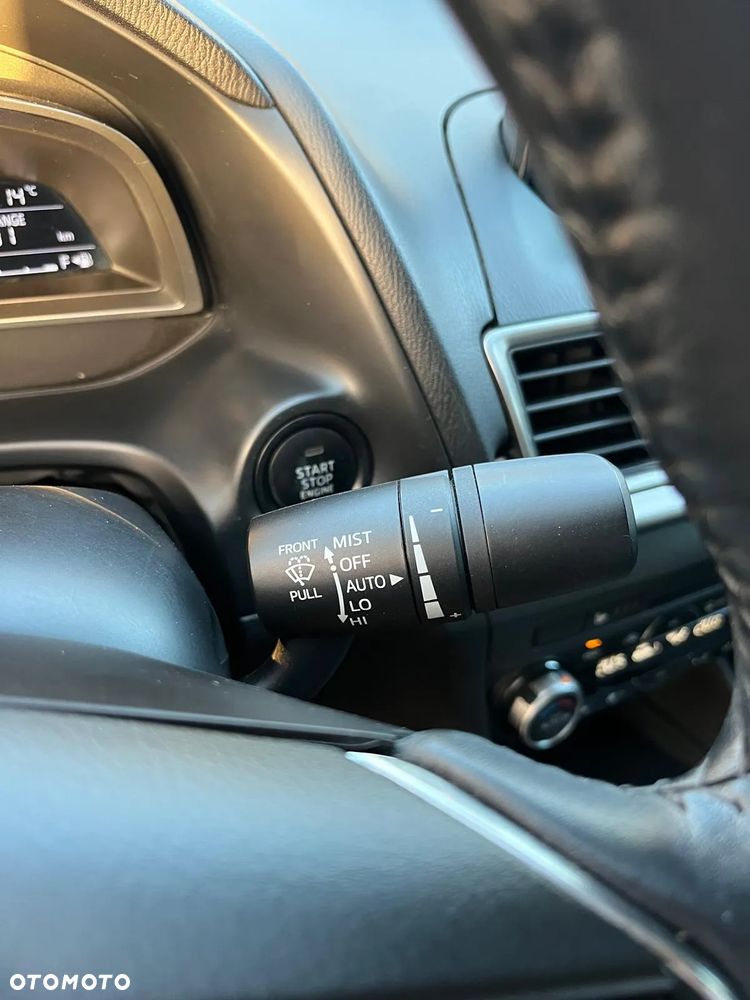 Mazda 3 - 17