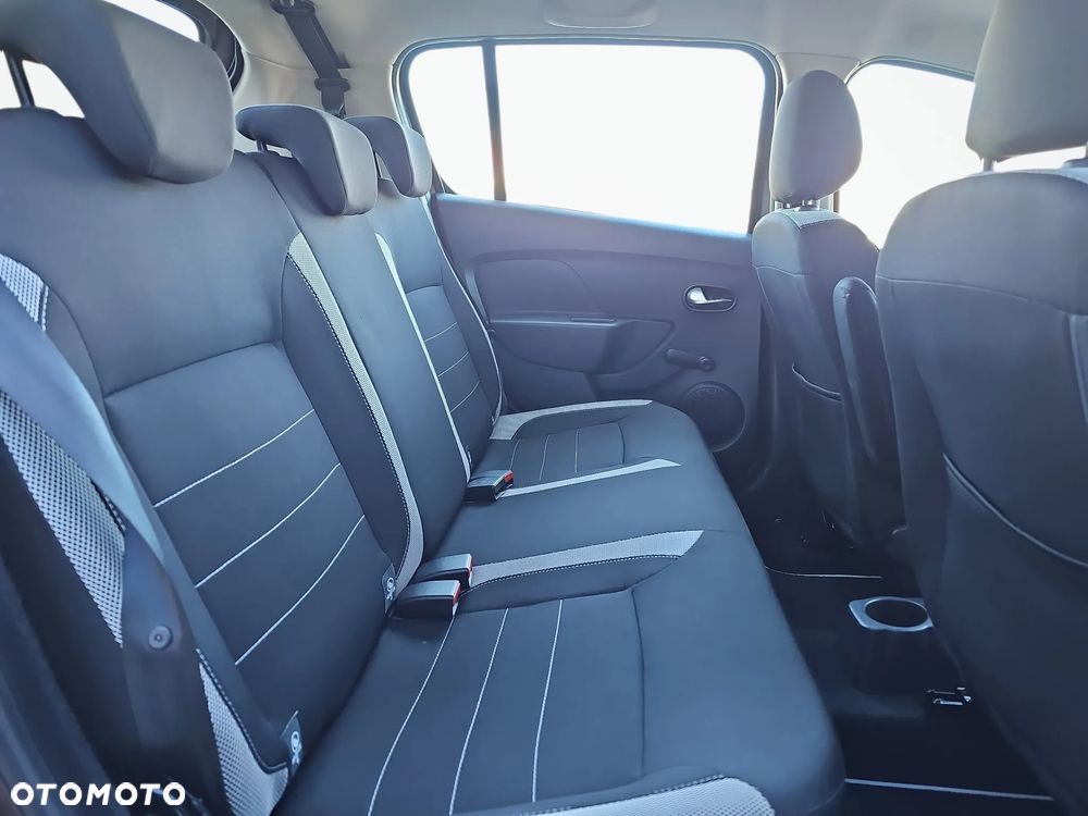 Dacia Sandero Stepway 1.0 TCe Laureate S&S - 8