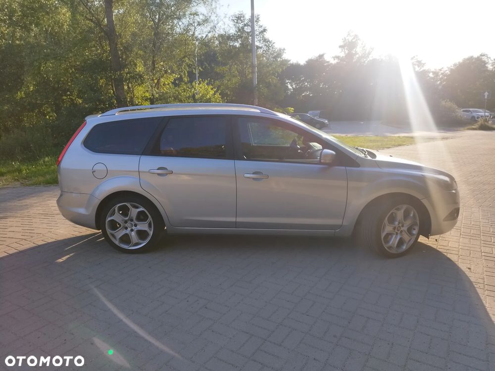 Ford Focus - 8