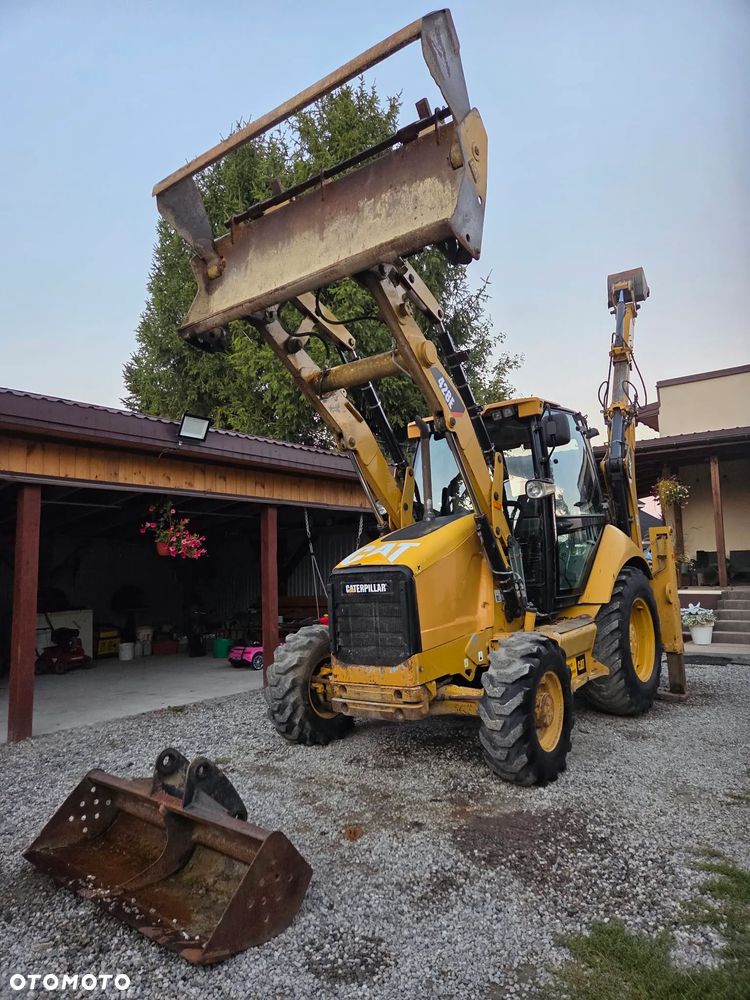 Caterpillar CAT 428E - 8