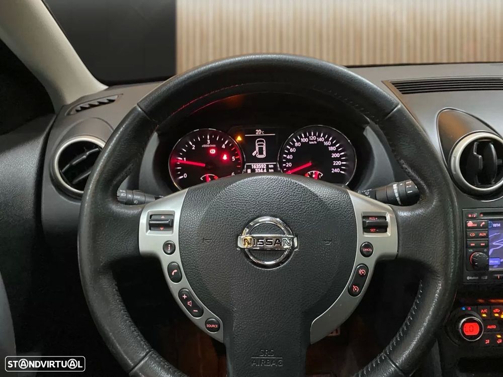 Nissan Qashqai 1.5 dCi Tekna Premium 18 - 10