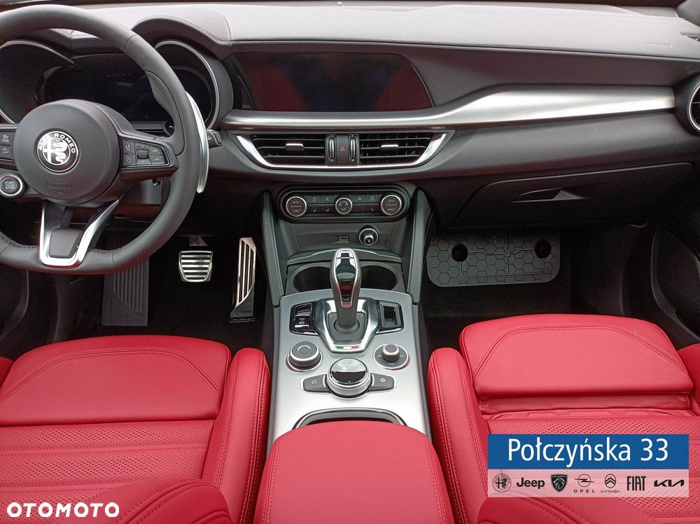Alfa Romeo Stelvio - 13