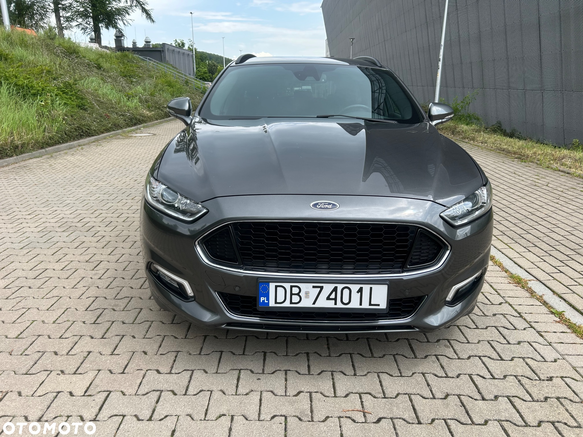Ford Mondeo 1.5 EcoBoost ST-Line X - 4