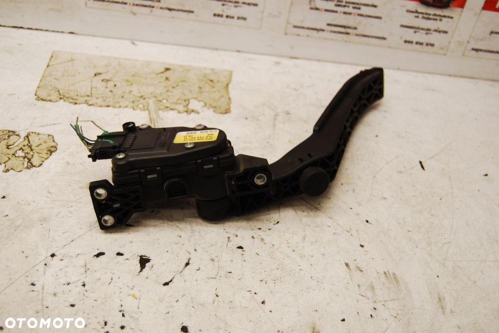 POTENCJOMETR GAZU 7L0723507D AUDI Q7 4.2 FSI 2008R. TOUAREG - 2