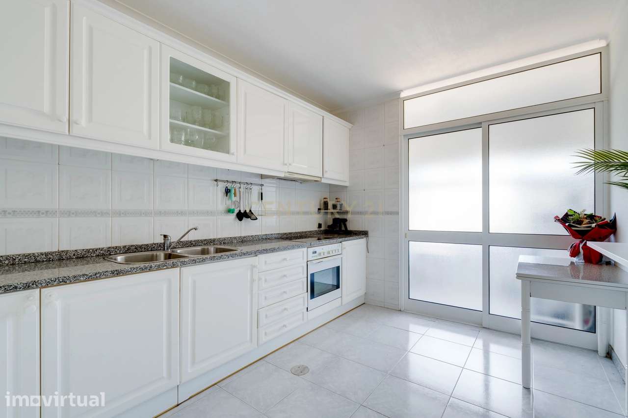 Apart: T1+1 Exclusivo para Venda em São Félix da Marinha - Grande imagem: 3/24
