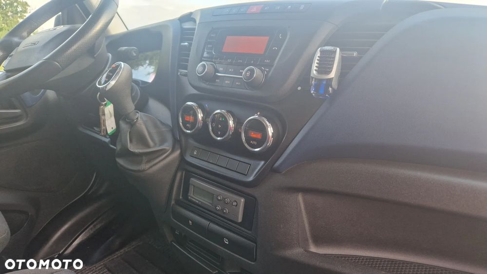 Iveco Daily 35S14 chłodnia/izoterma - 18