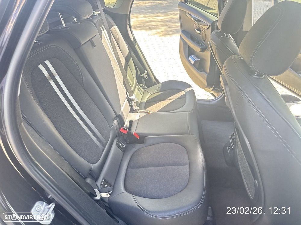 BMW 216 Active Tourer d Line Sport - 17