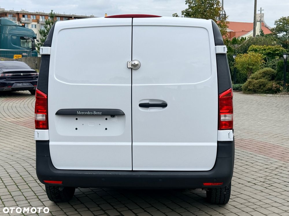 Mercedes-Benz VITO - 7