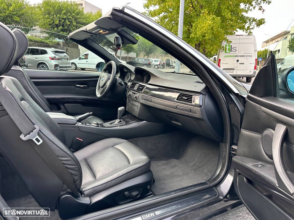 BMW 320 i Cabrio Auto - 54