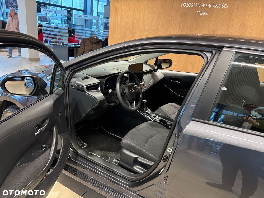 Toyota Corolla 1.8 Hybrid Comfort - 12