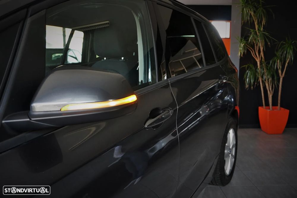 BMW 216 Gran Tourer d 7L Line Luxury - 32