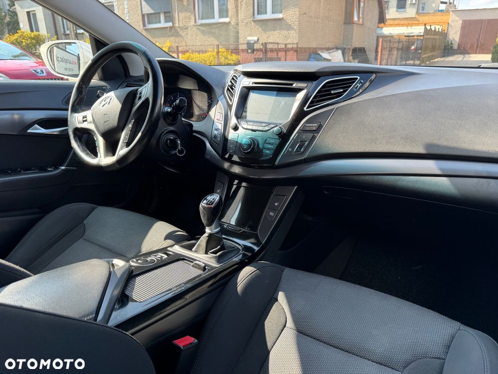 Hyundai i40 Kombi 1.7 CRDi Trend - 6