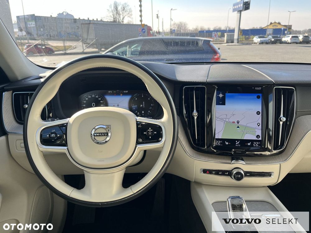 Volvo XC 60 - 32