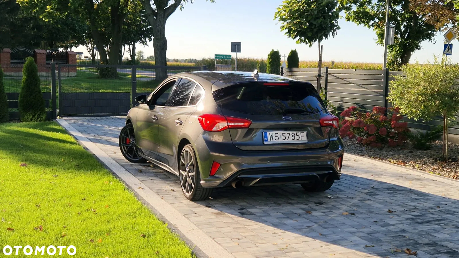 Ford Focus 2.3 EcoBoost ST - 8