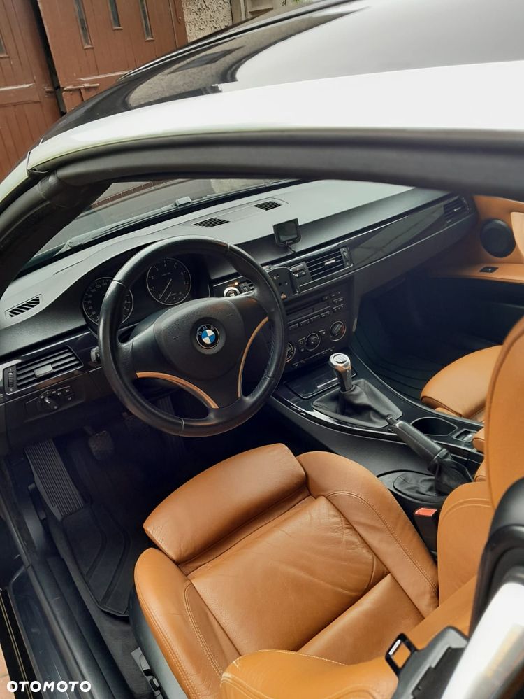 BMW Seria 3 320i - 6