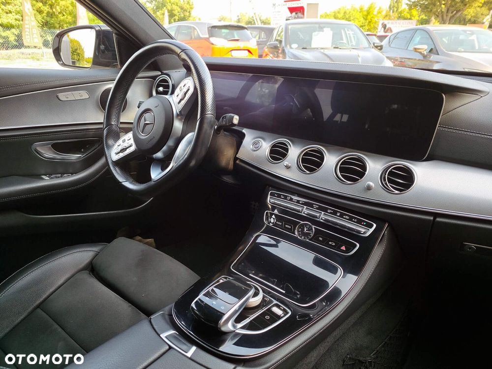 Mercedes-Benz Klasa E - 11