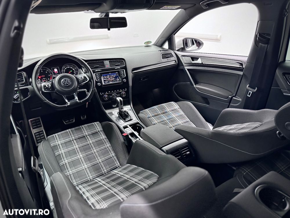 Volkswagen Golf GTD (BlueMotion Technology) DSG - 5