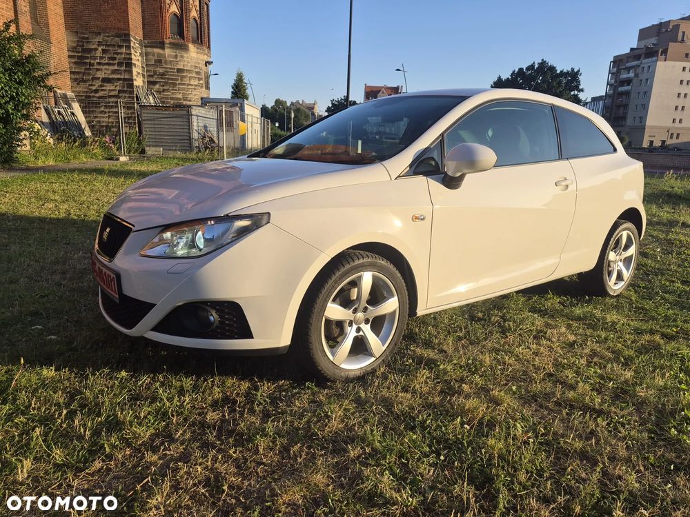 Seat Ibiza SC 1.4 16V SUN - 4