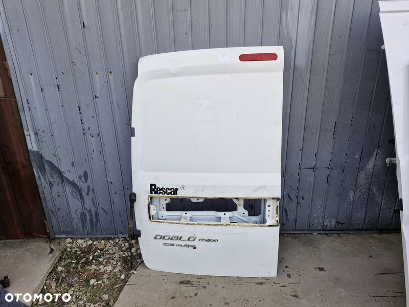 fiat doblo ii 2 maxi drzwi lewy tył tylne skrzydełko skrzydełkowe - 1