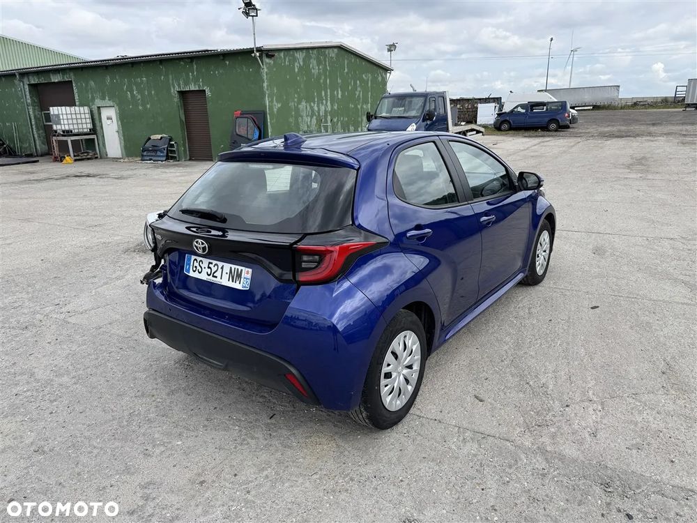 Toyota Yaris - 6