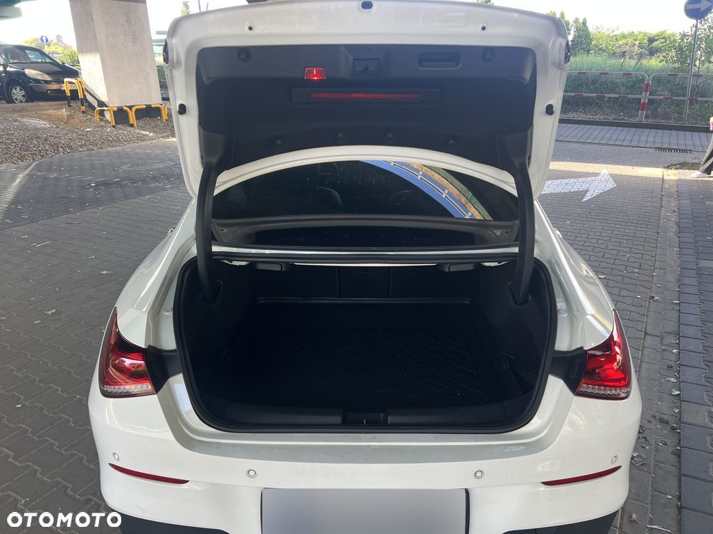 Mercedes-Benz CLA 200 AMG Line 7G-DCT - 10