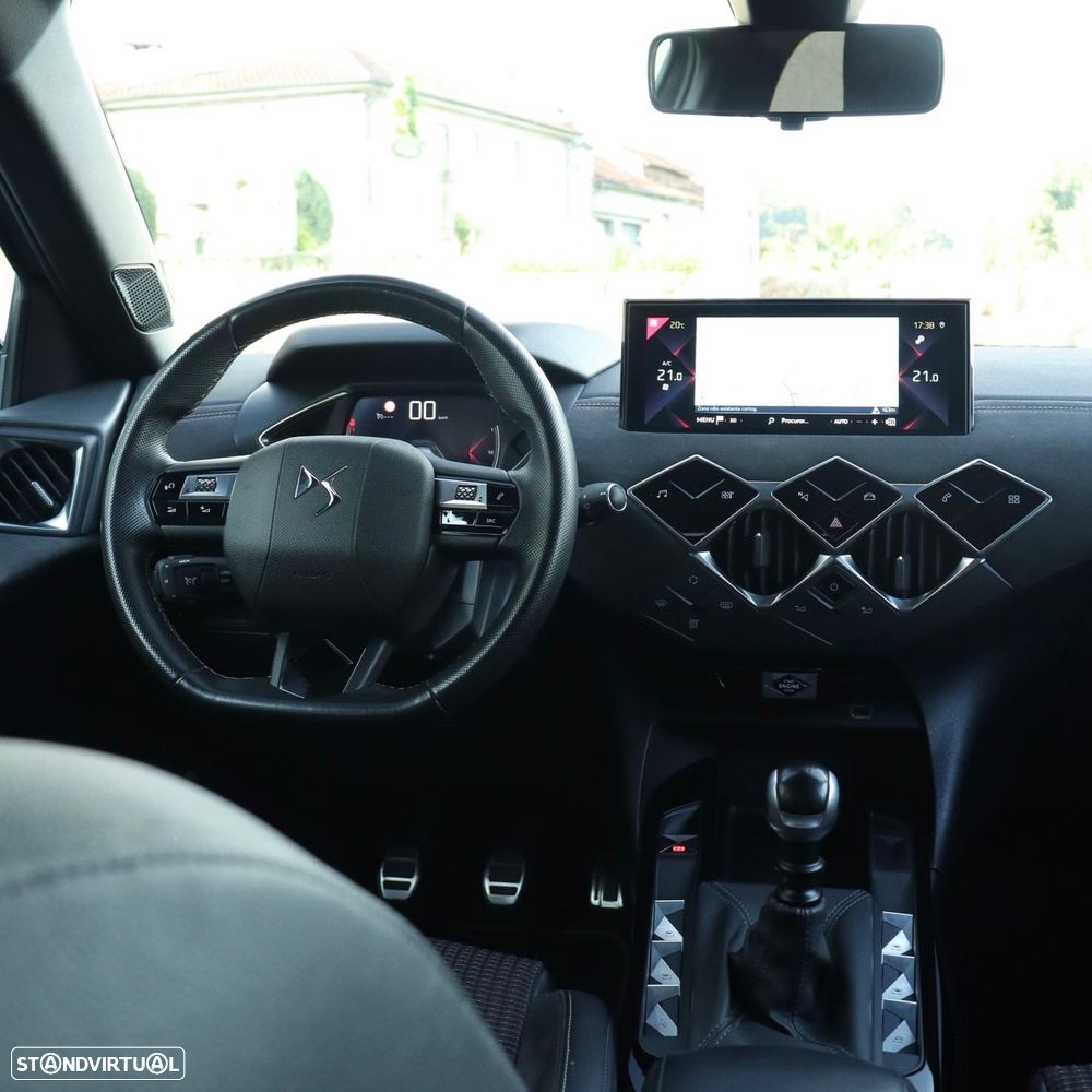 DS DS3 Crossback 1.5 BlueHDi Performance Line - 17