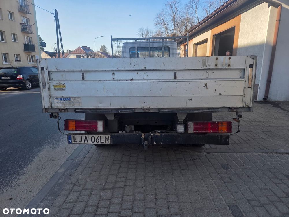 Mercedes-Benz 408D - 3