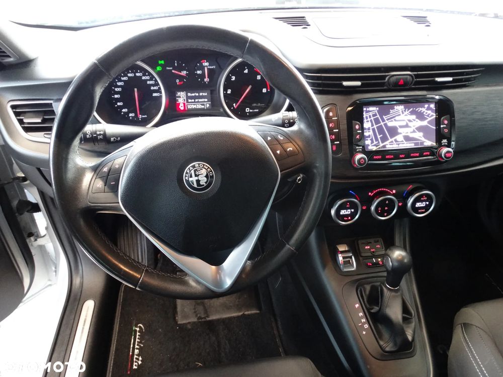 Alfa Romeo Giulietta 1.6 JTDM 16V TCT Super - 40
