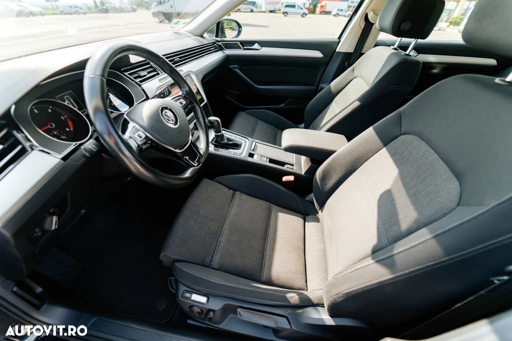 VOLKSWAGEN Passat 2017 — imagine 8