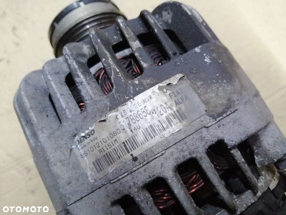 Fiat Bravo II 1.4 T.Jet alternator Denso 120A 51788658 - 2