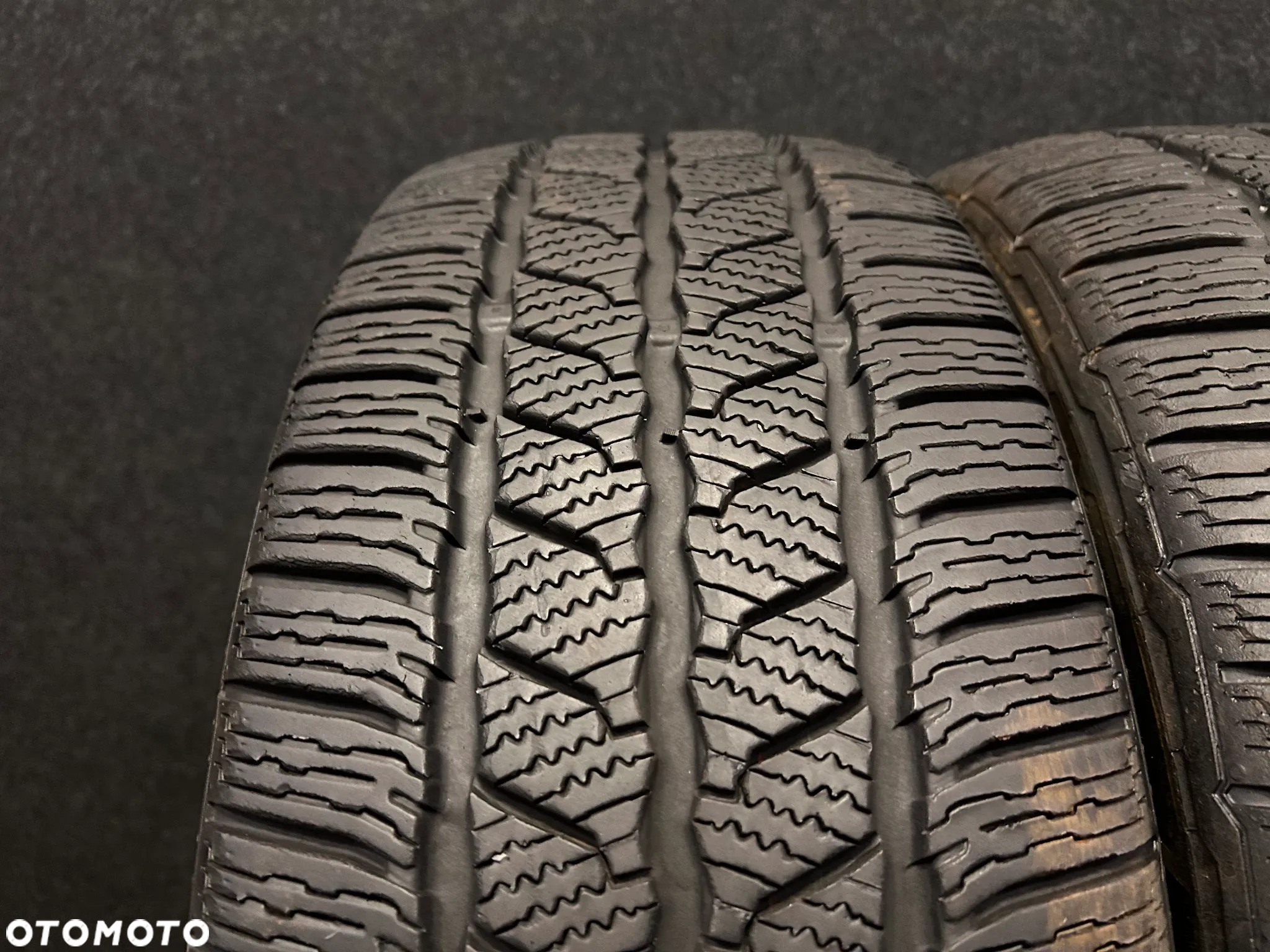 Opony zimowe Continental VanContactWinter 225/55/17c 109/107T 2szt. Ładne! - 2