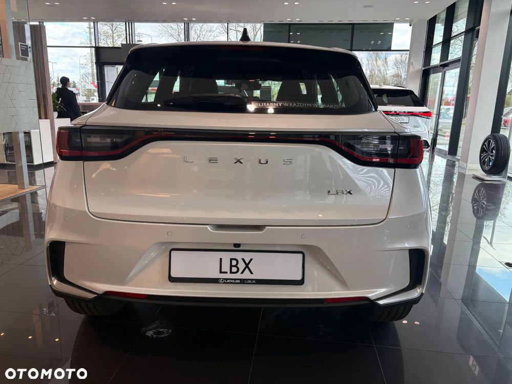 Lexus LBX 1.5 Hybrid Elegant - 4