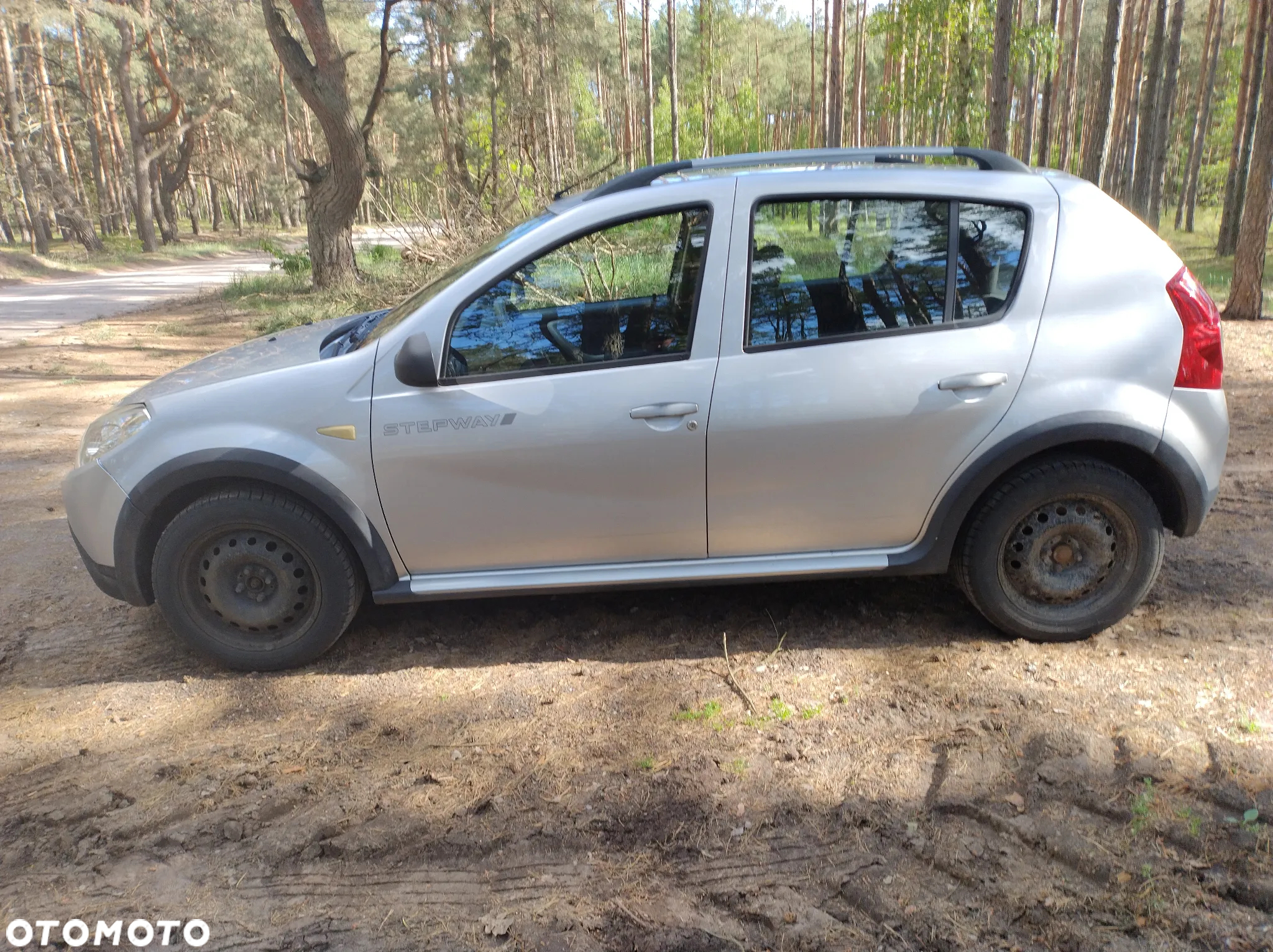 Dacia Sandero - 5