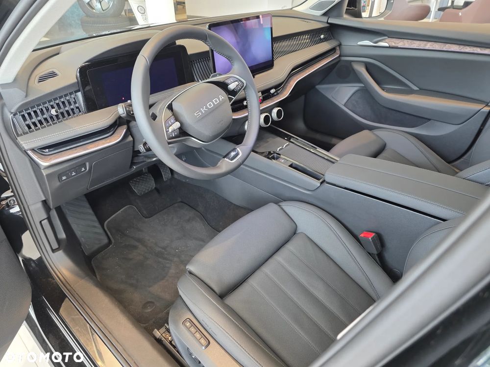Skoda Superb 2.0 TDI SCR 4x4 L&K DSG - 6