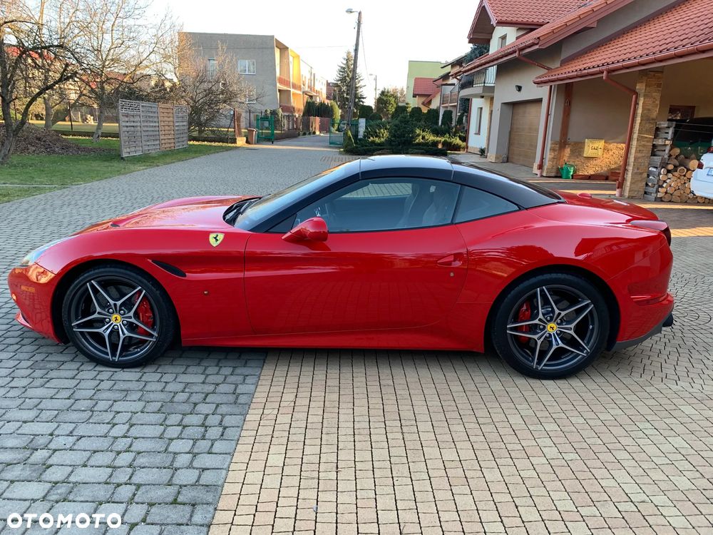 Ferrari California T - 3