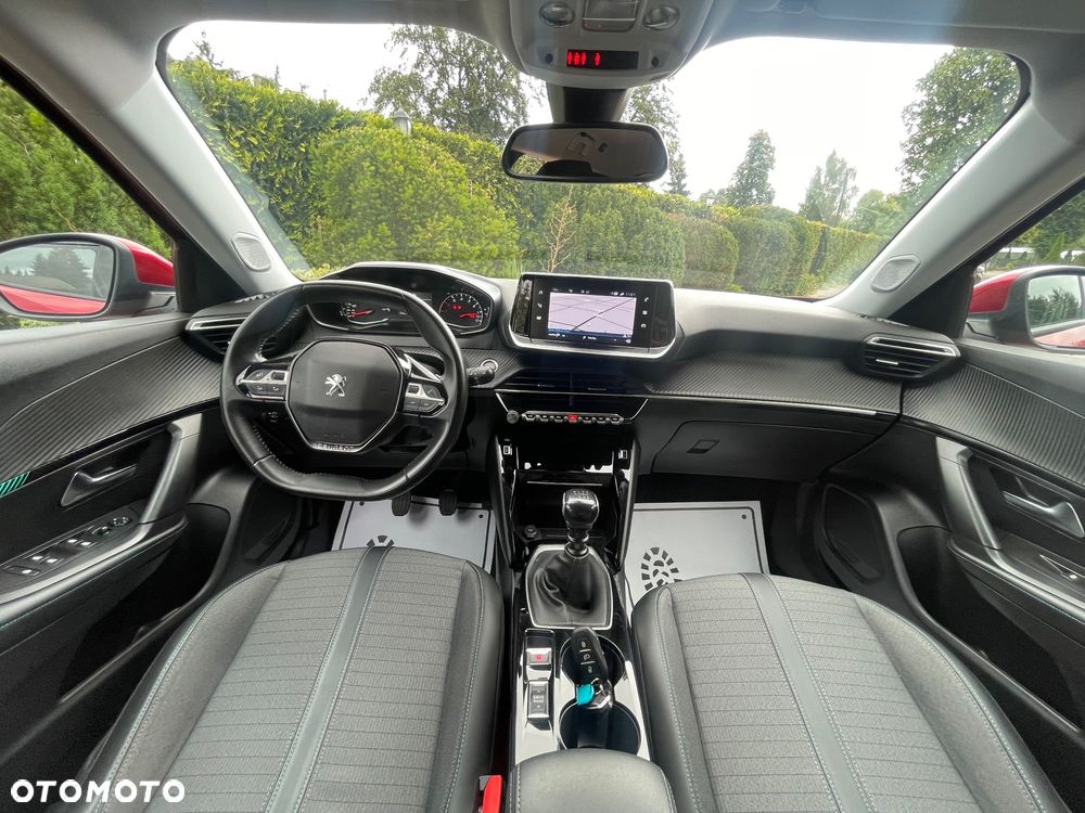 Peugeot 2008 - 6