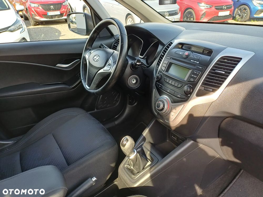 Hyundai ix20 1.4 blue Style - 12