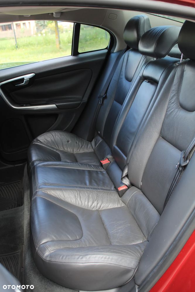Volvo S60 2.5 T5 - 11