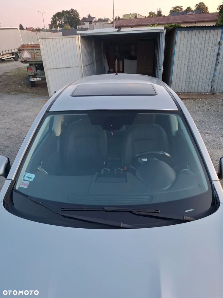 Nissan Qashqai 2.0 dCi DPF 4x4 tekna - 4