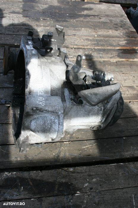 Cutie Viteze Vw Polo Seat ibiza Skoda fabia 1.9 TDi Motor ATD 5+1 Vite - 2